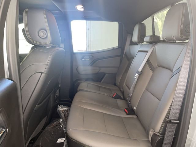 New 2026 Chevrolet Colorado ZR2 w/ Technology Package AWD/4WD image 19
