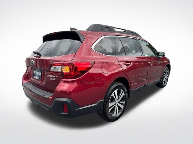 Used 2018 Subaru Outback 3.6R Limited AWD/4WD image 5