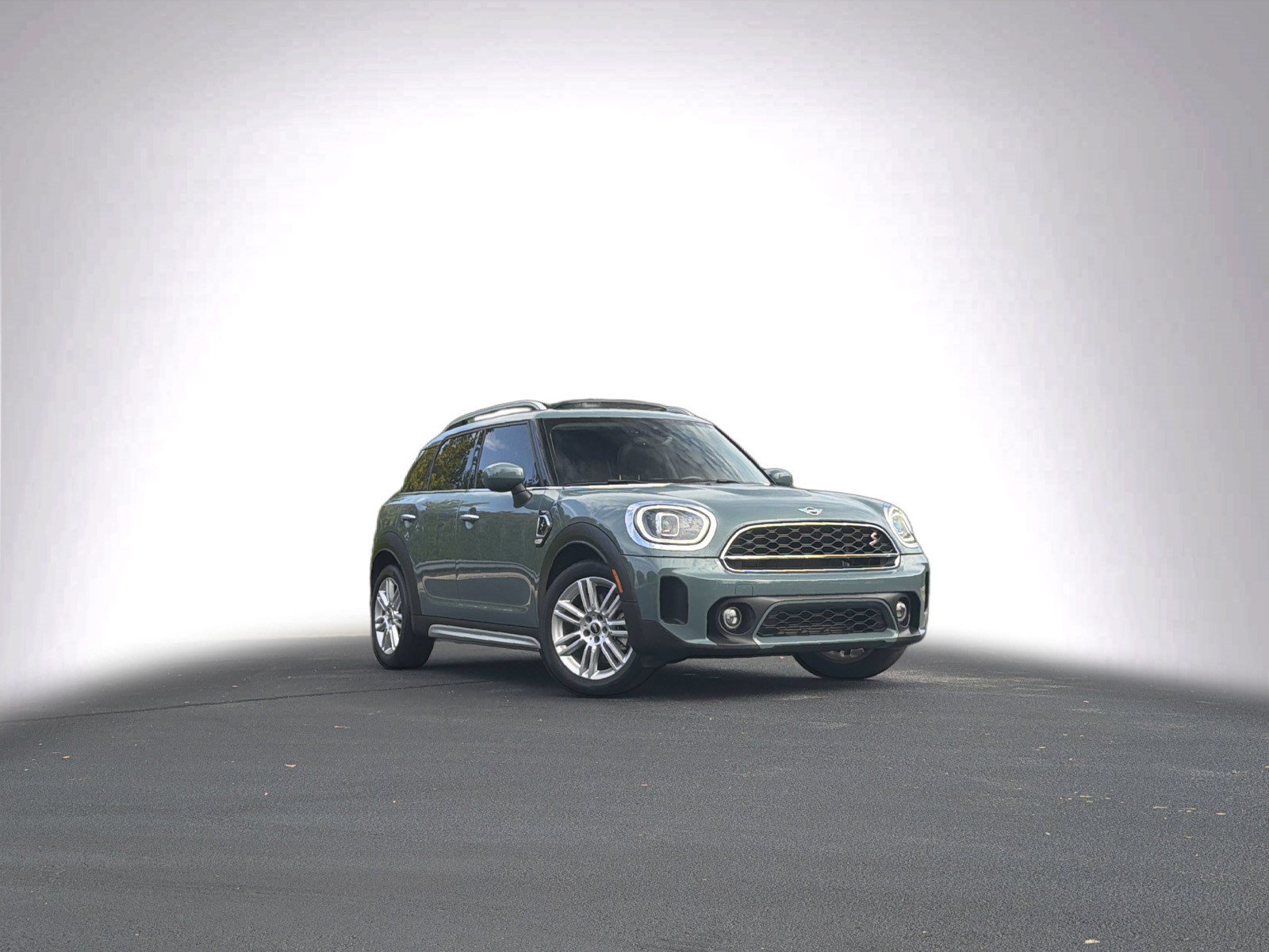 Used 2024 MINI Cooper Countryman S FWD image 2