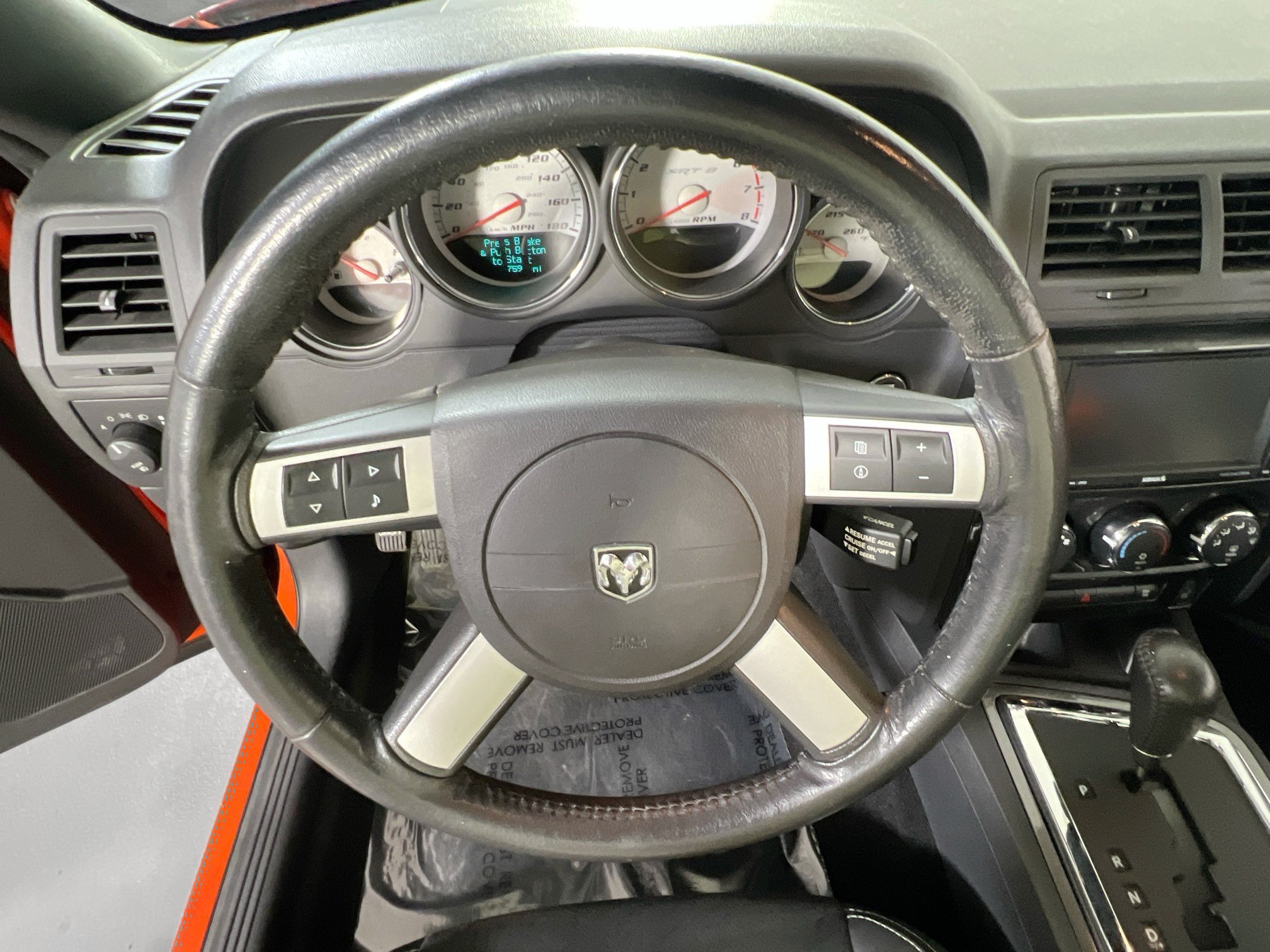 Used 2009 Dodge Challenger SRT8 RWD image 11
