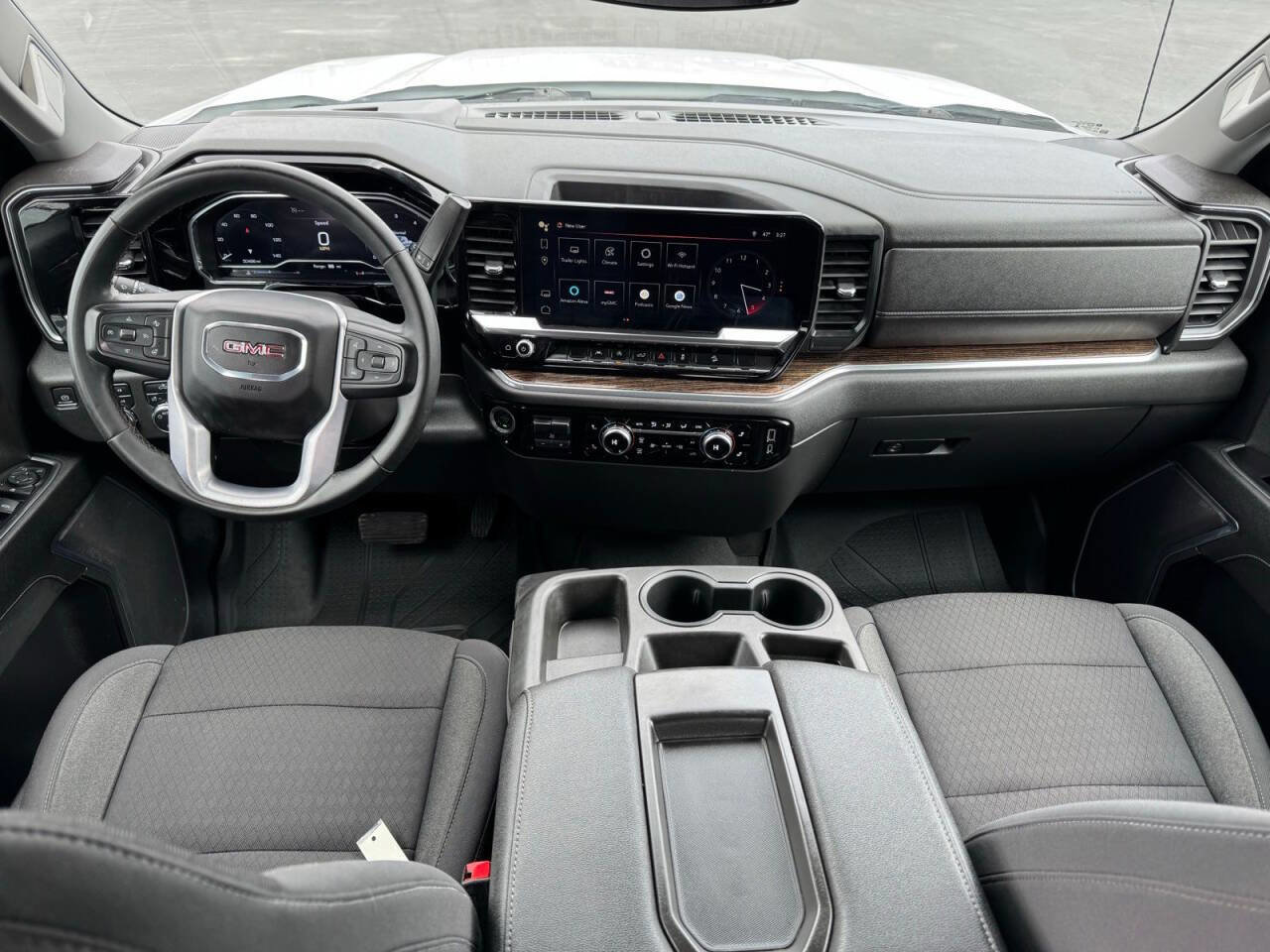 Used 2023 GMC Sierra 1500 SLE w/ X31 Off-Road Package AWD/4WD image 28
