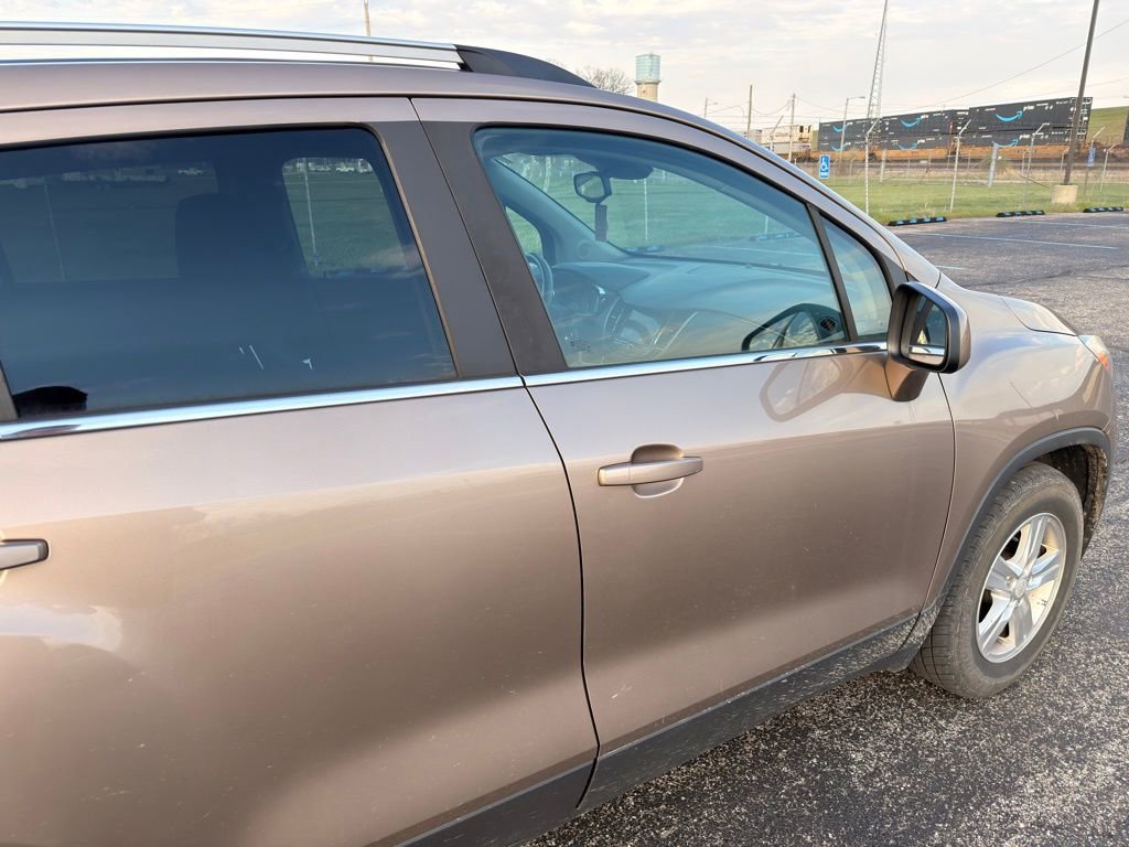 Used 2018 Chevrolet Trax LT image 7