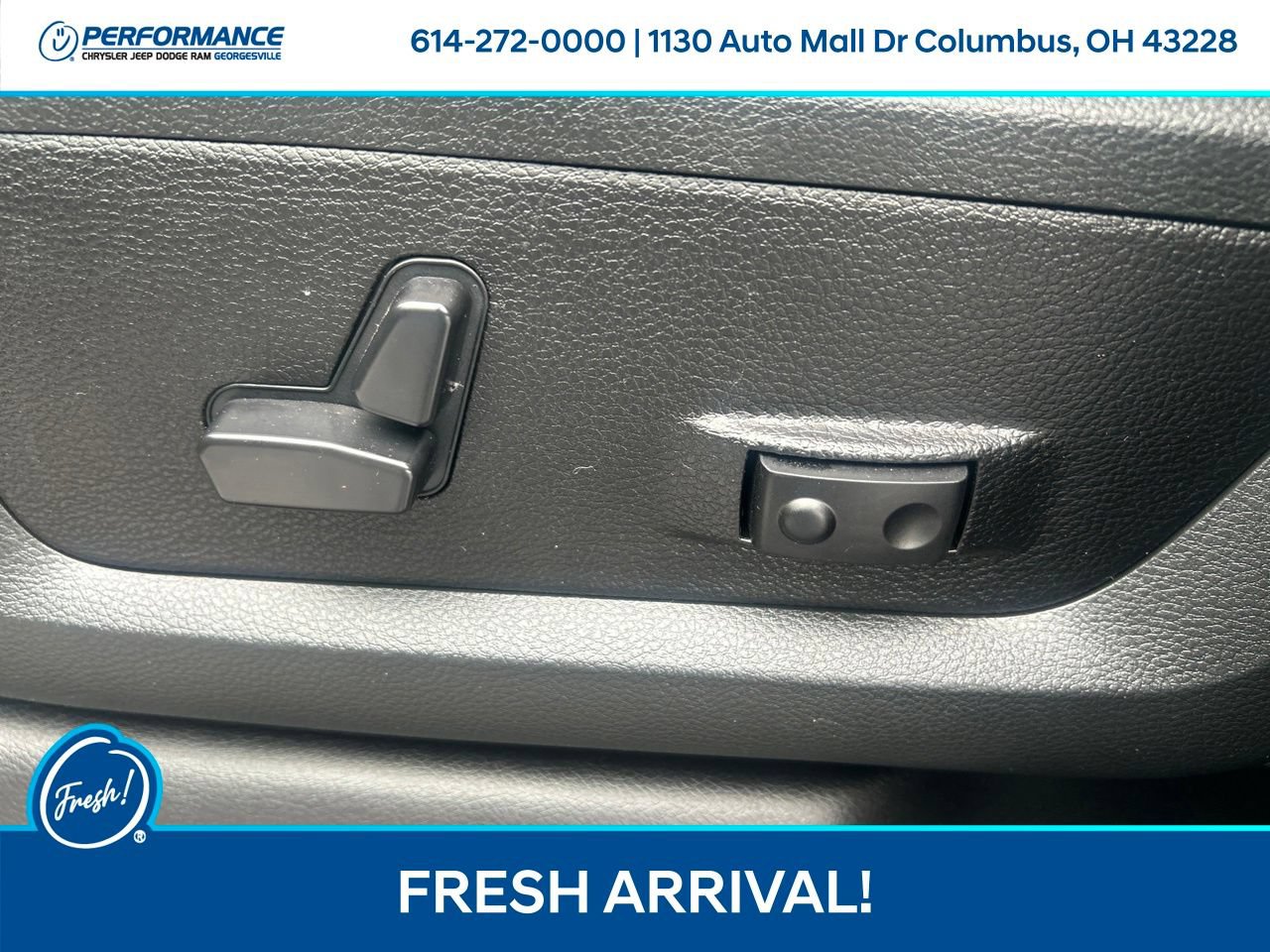 Used 2025 RAM 2500 Big Horn AWD/4WD image 18