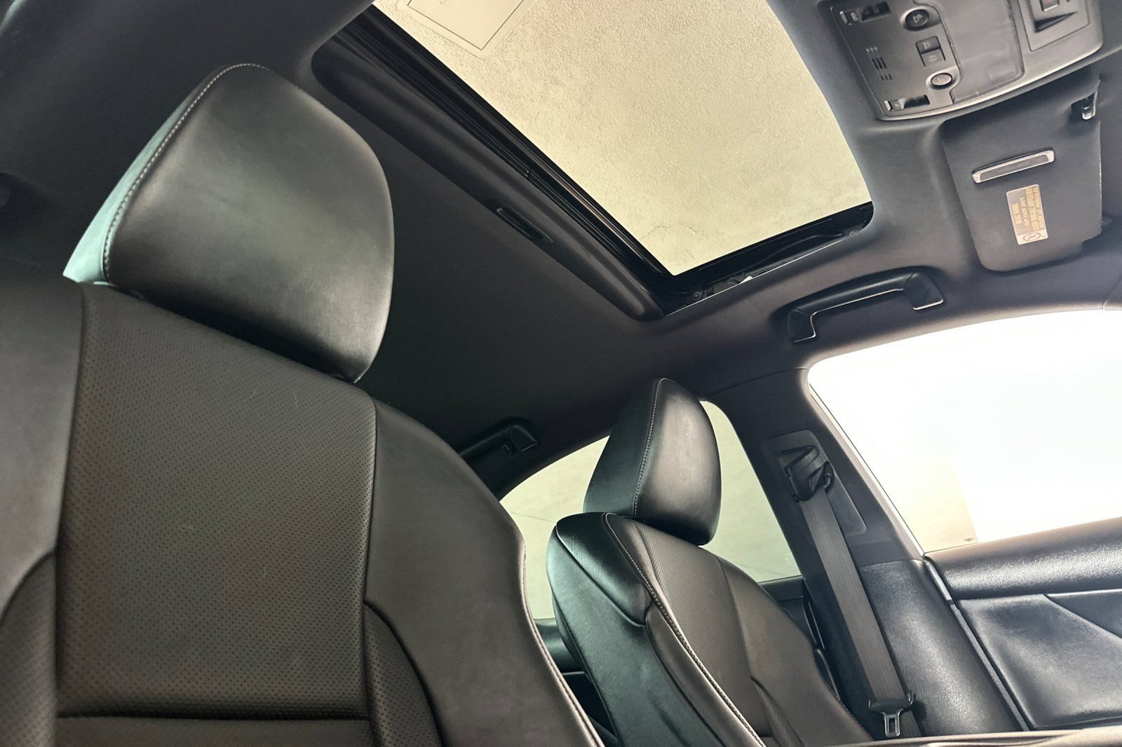 Used 2016 Lexus IS 350 w/ F Sport Package RWD image 13
