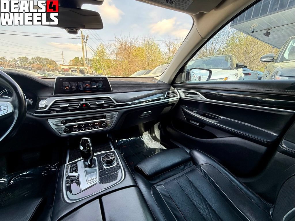 Used 2017 BMW 740i RWD image 20