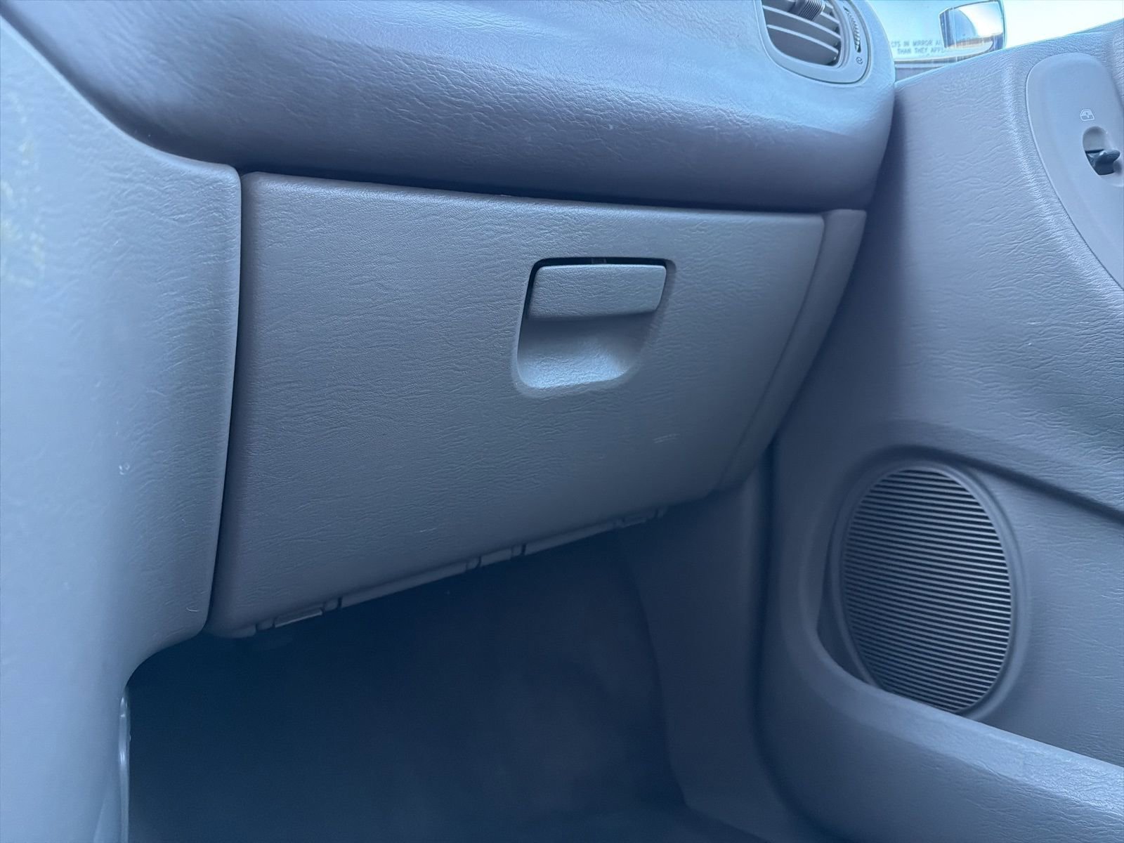 Used 2003 Dodge Grand Caravan Sport image 43