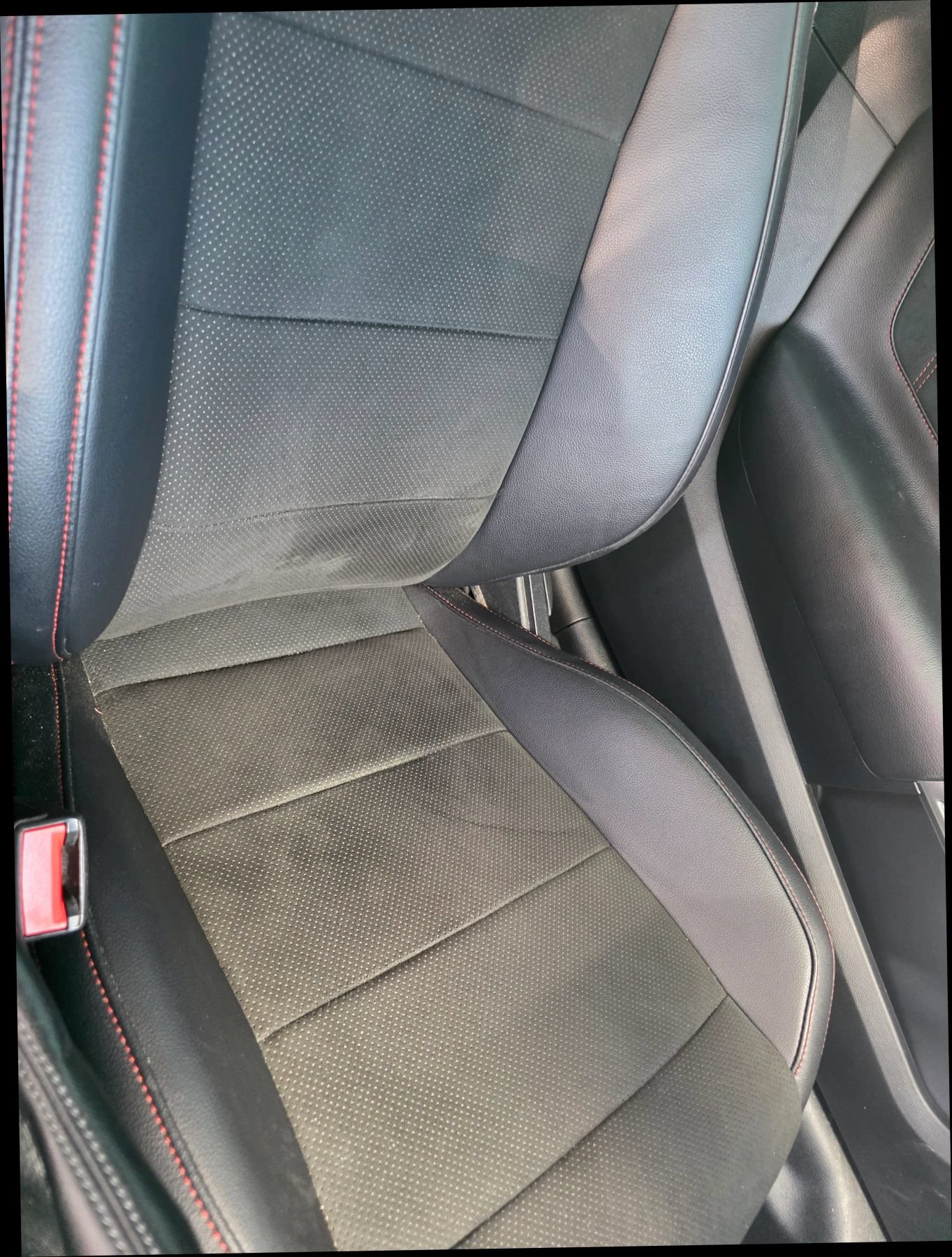 Used 2016 Ford Mustang GT Premium RWD image 10