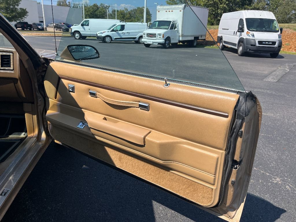 Used 1986 Chevrolet El Camino Base image 22