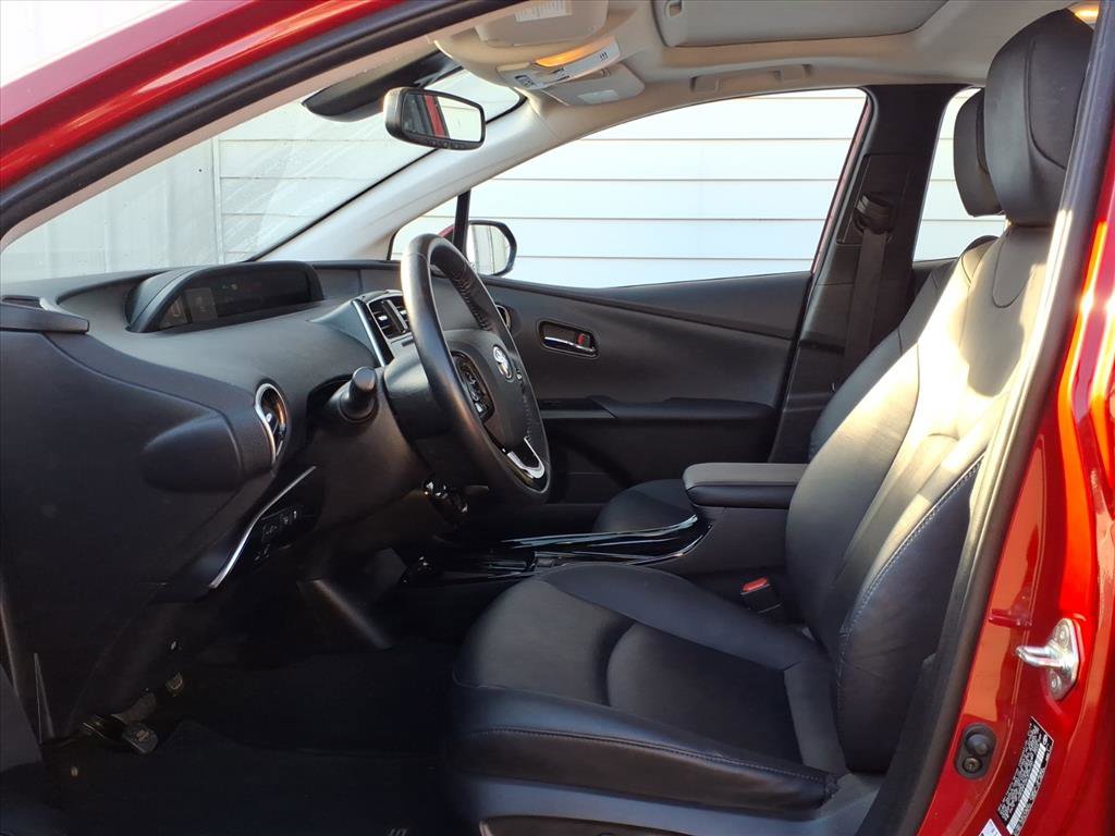 Used 2019 Toyota Prius XLE w/ Advanced Technology Package image 8