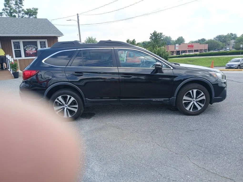 Used 2019 Subaru Outback 2.5i Limited w/ Protection Package #1 image 4
