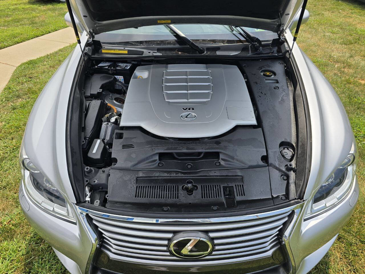 Used 2014 Lexus LS 460 AWD image 17