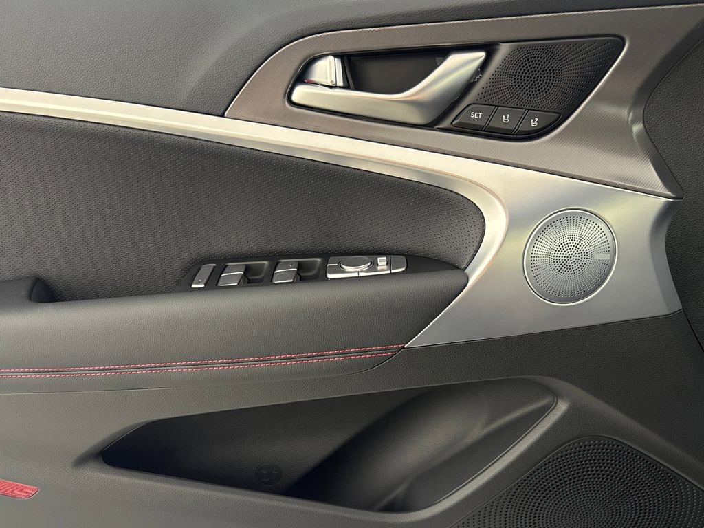 New 2025 Genesis G70 2.5T w/ Sport Prestige Package image 13