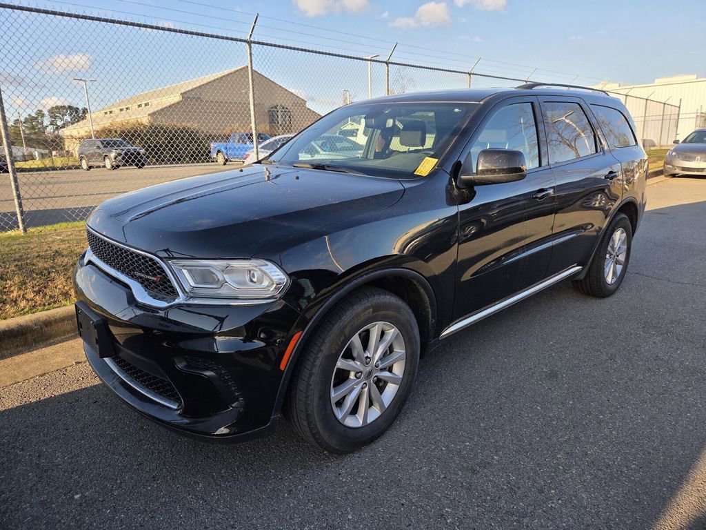 Used 2023 Dodge Durango SXT image 10