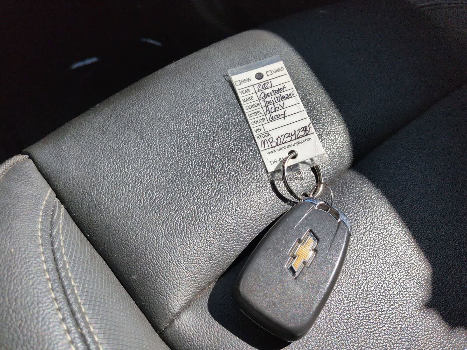 Used 2021 Chevrolet TrailBlazer ACTIV w/ Sun and Liftgate Package AWD/4WD image 36