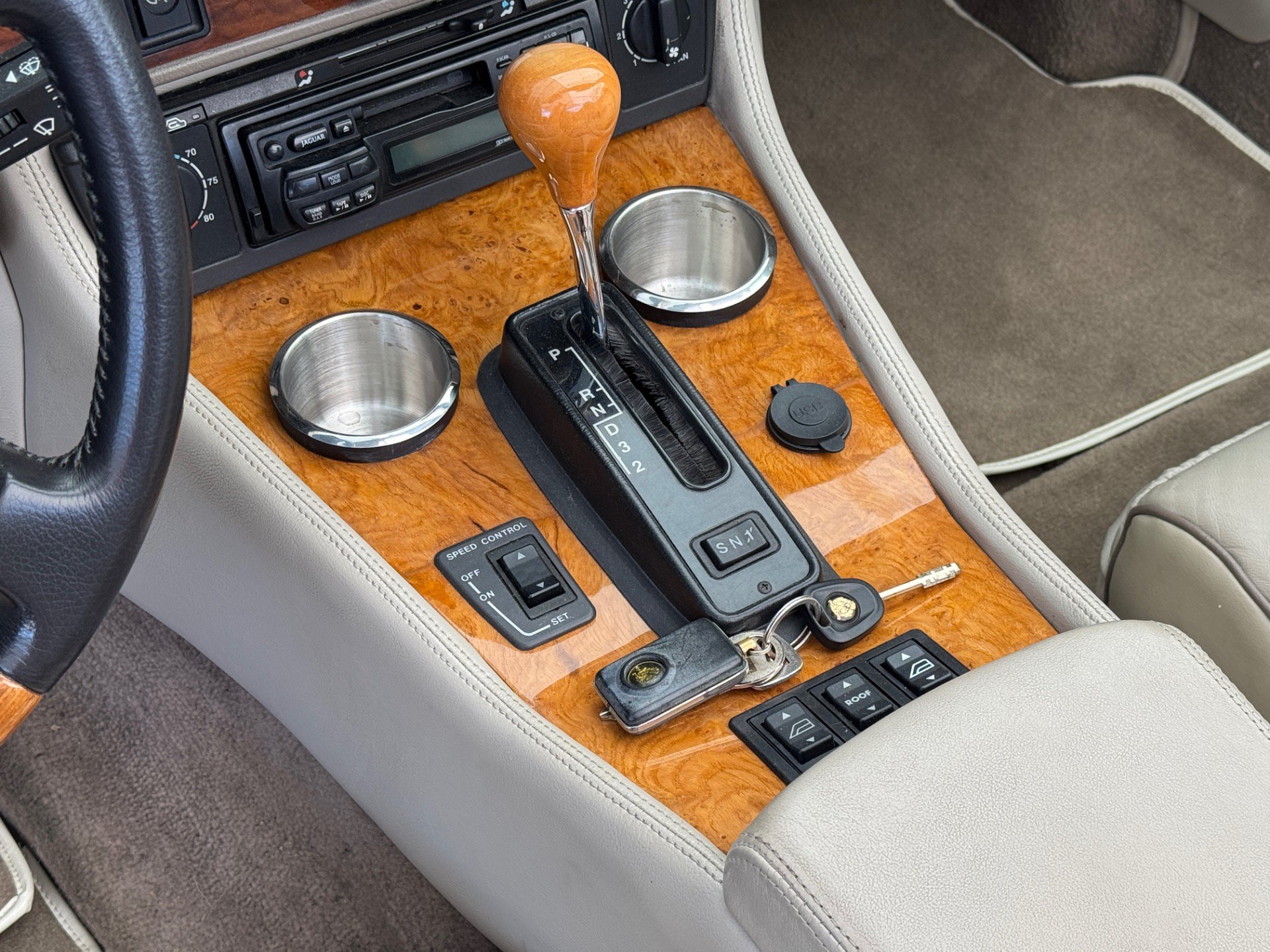 Used 1996 Jaguar XJS 4.0 Convertible RWD image 30