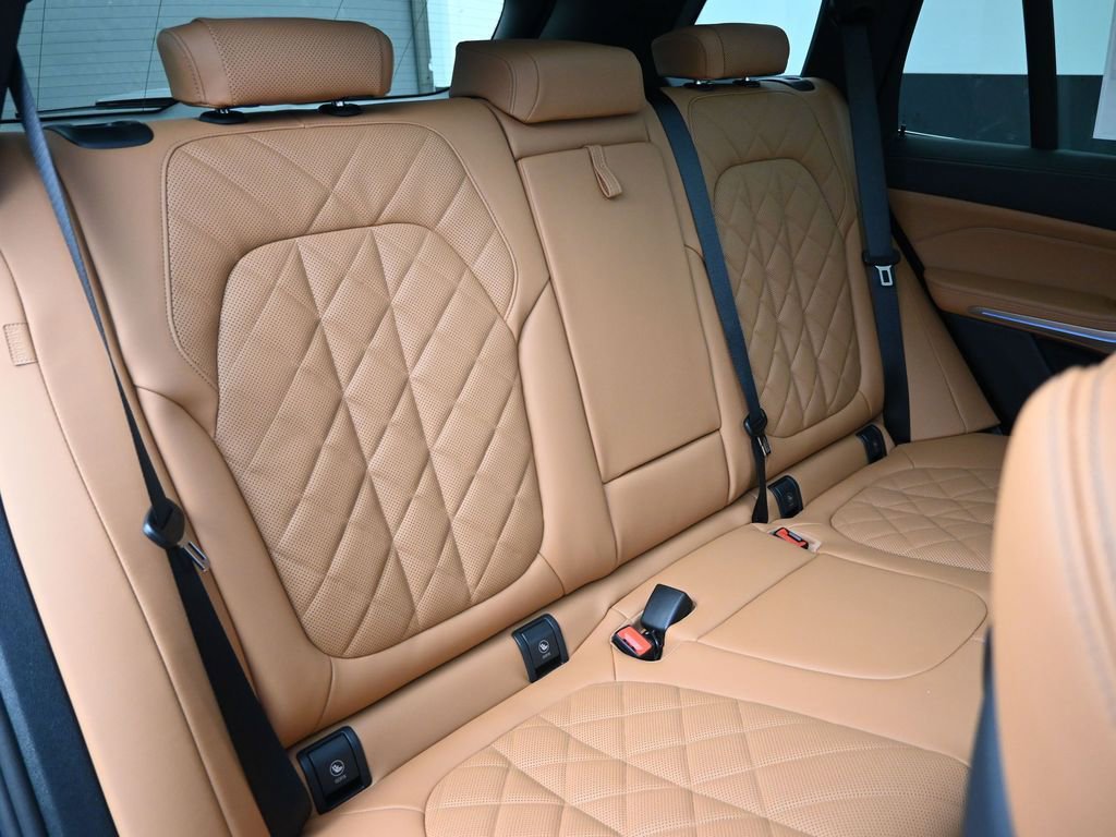 New 2026 BMW X5 xDrive50e AWD/4WD image 30