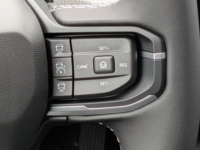 New 2026 Jeep Cherokee Laredo AWD/4WD image 19