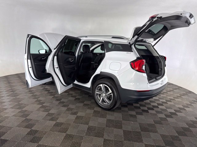 Used 2020 GMC Terrain SLT w/ Preferred Package AWD/4WD image 18