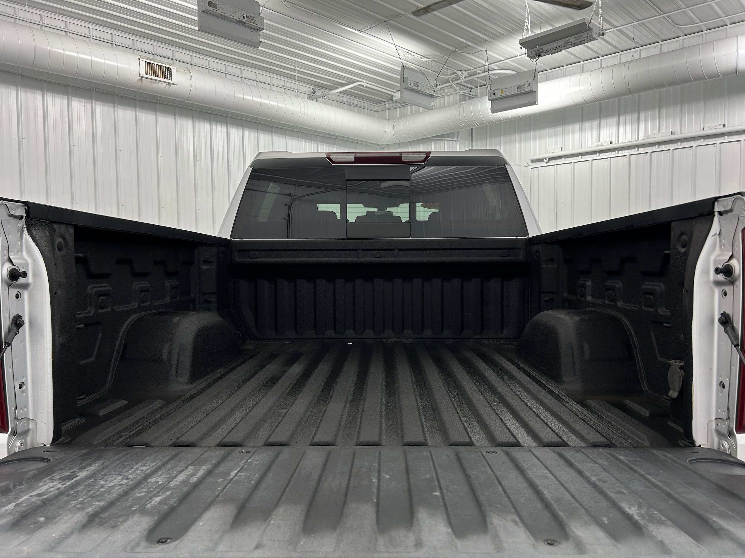 Used 2020 Chevrolet Silverado 1500 LT Trail Boss AWD/4WD image 31
