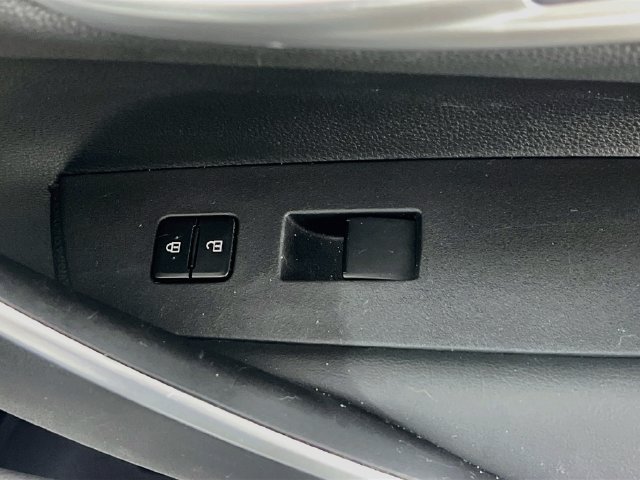 Used 2024 Toyota Corolla SE w/ SE Premium Package FWD image 32