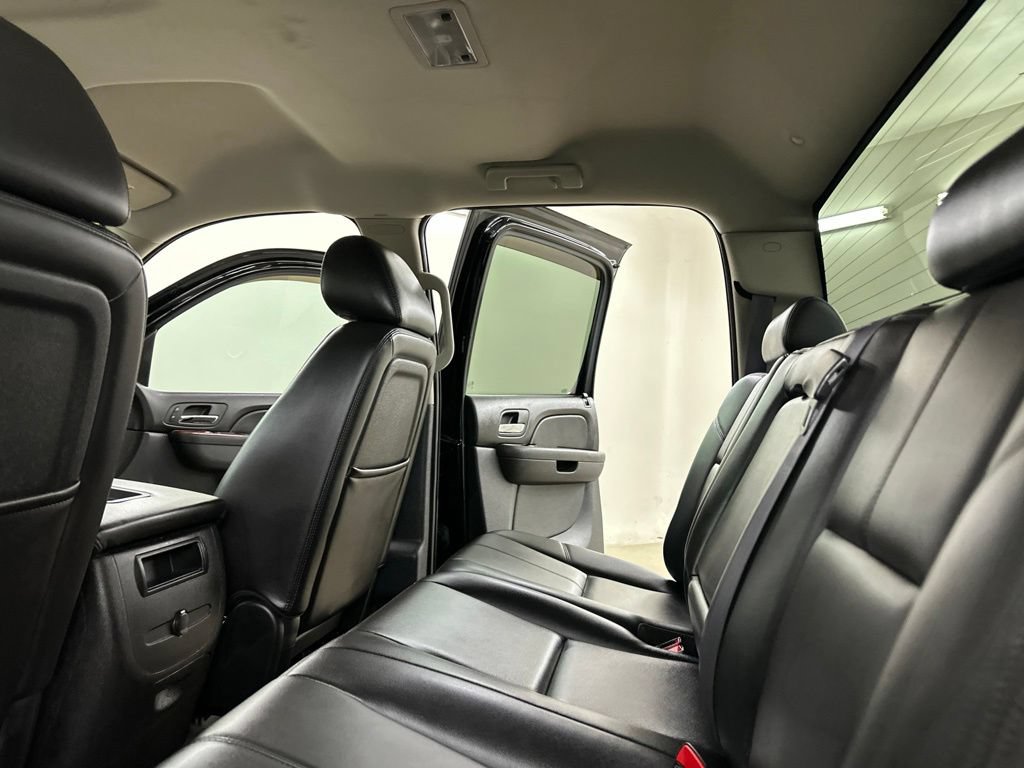 Used 2011 Chevrolet Silverado 1500 LTZ AWD/4WD image 34