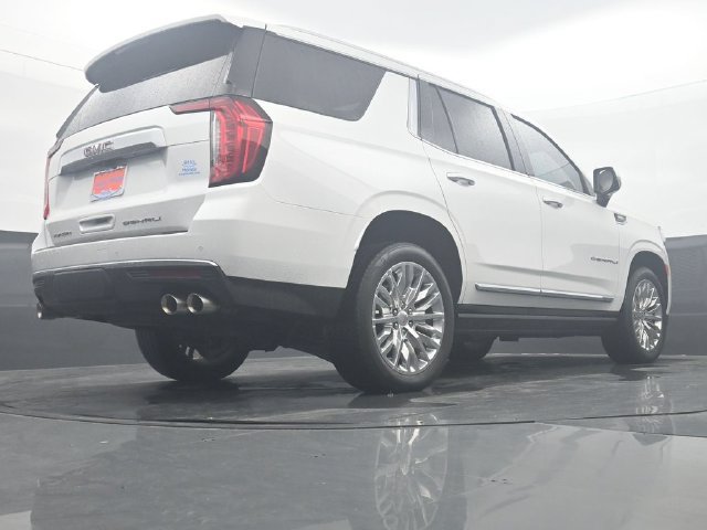 Used 2024 GMC Yukon Denali RWD image 33