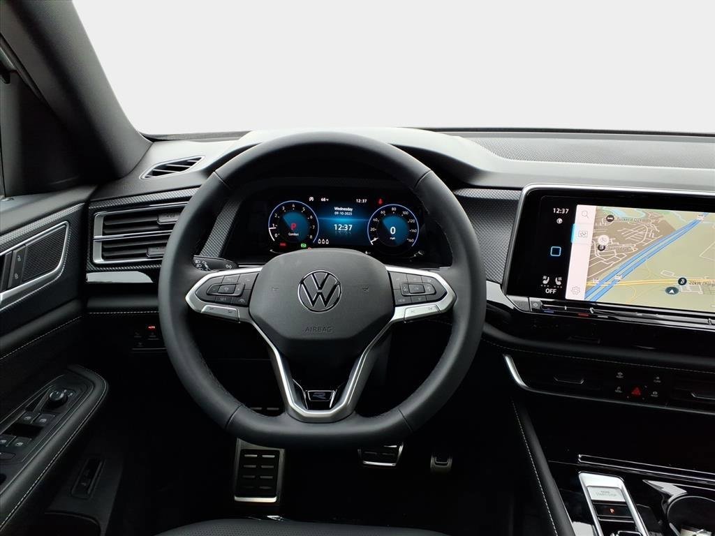 New 2026 Volkswagen Atlas Cross Sport SEL R-Line image 13