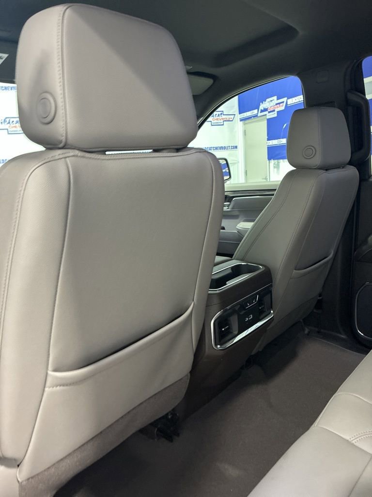Used 2024 Chevrolet Silverado 1500 LTZ w/ Technology Package image 40