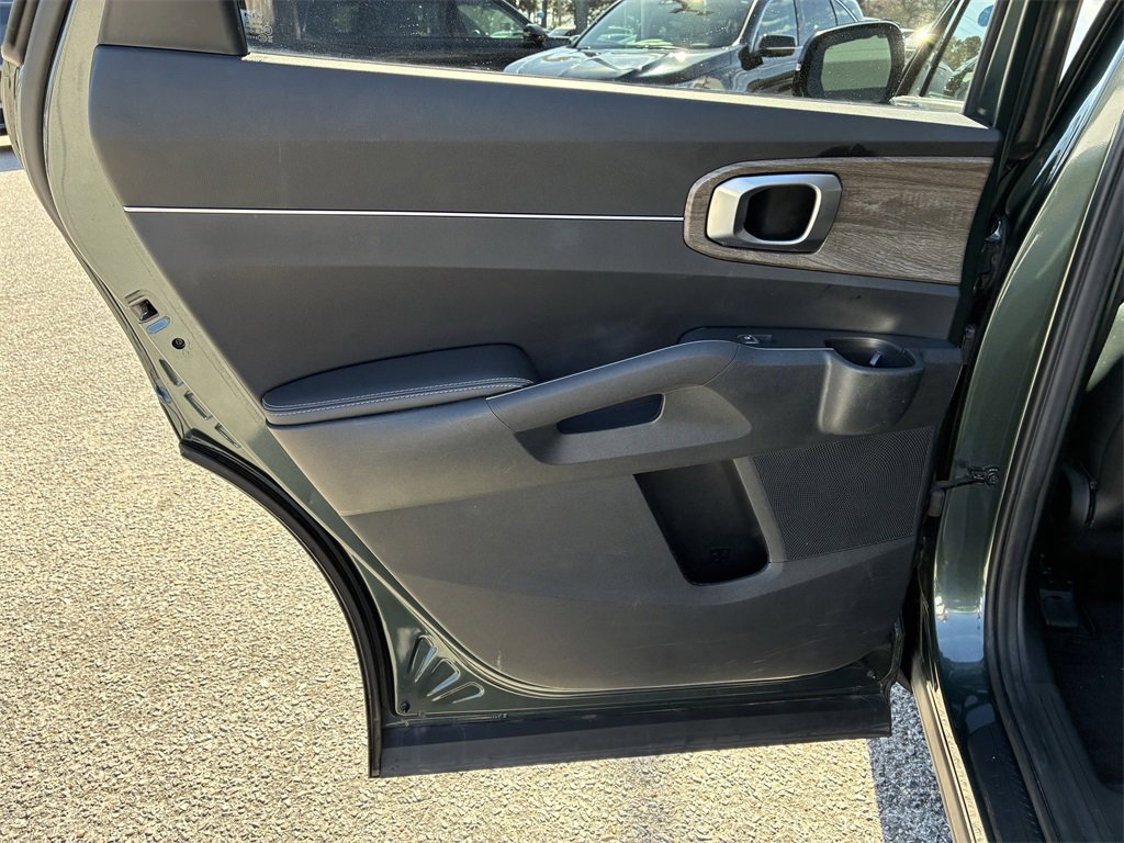 Used 2022 Kia Sorento X-Line EX image 26