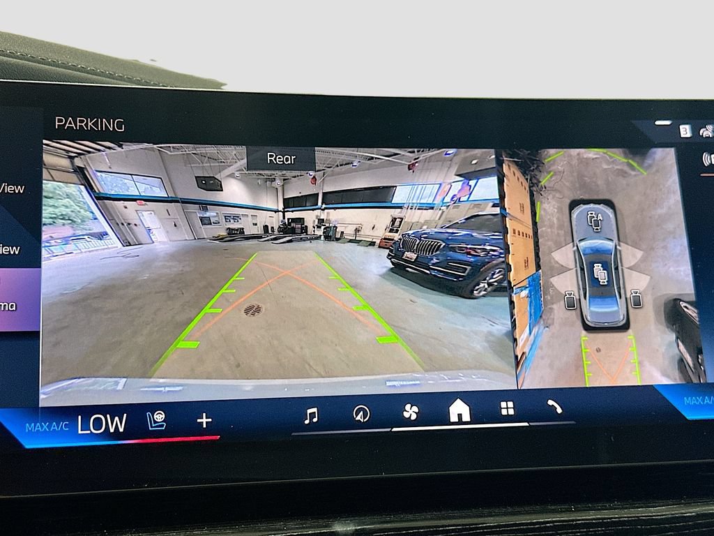New 2026 BMW i7 eDrive50 w/ M Sport Package RWD image 14