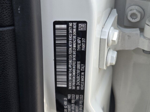 Used 2019 Jeep Renegade Trailhawk AWD/4WD image 29