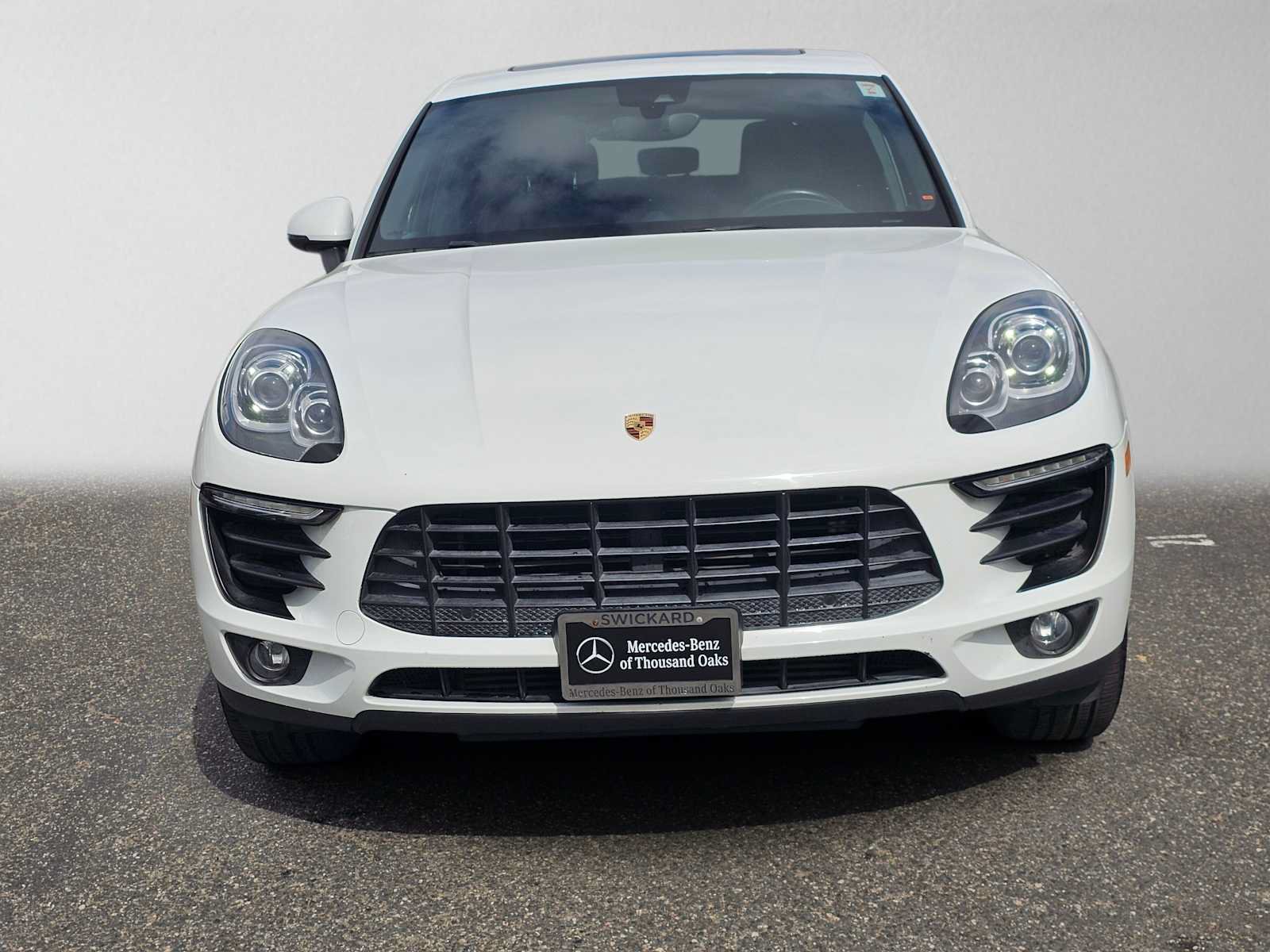 Used 2017 Porsche Macan AWD/4WD image 8