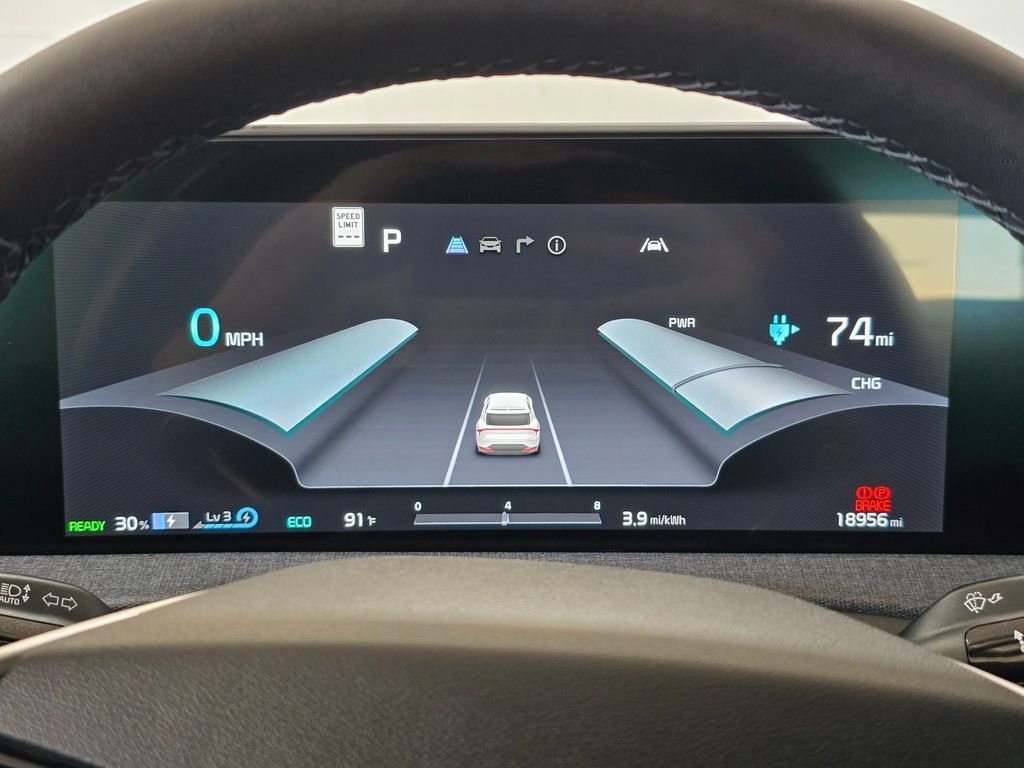 Used 2024 Kia EV6 Light image 11