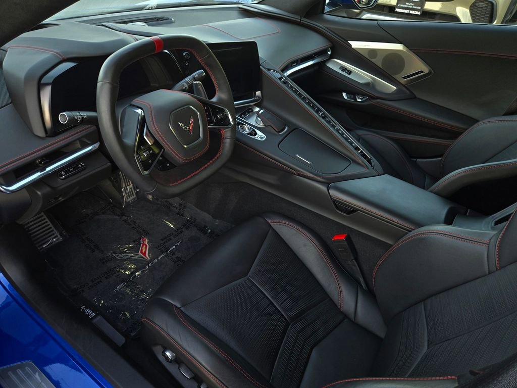 Used 2020 Chevrolet Corvette Stingray Premium Cpe w/ 3LT Preferred Equipment Group image 11