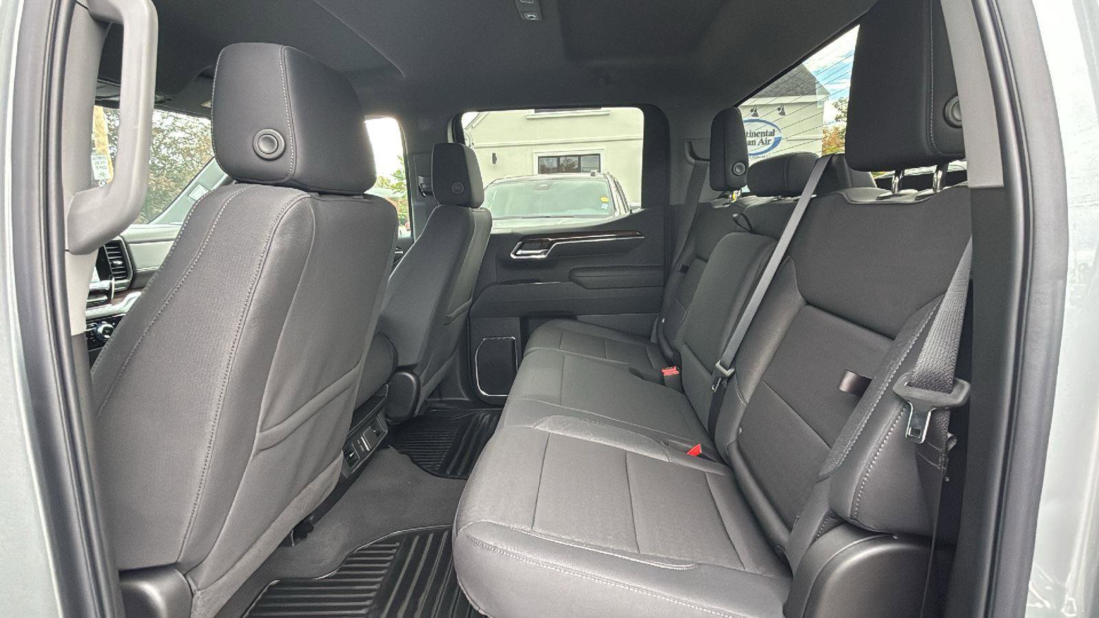 New 2026 GMC Sierra 1500 Elevation image 29