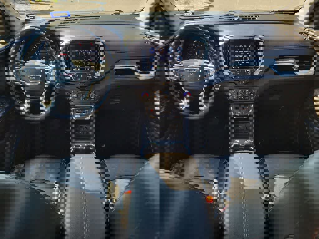 Used 2023 GMC Terrain SLT image 12