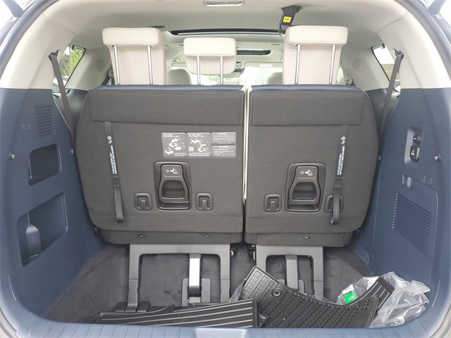 New 2026 Kia Carnival SX w/ SX Dark Edition Package image 7