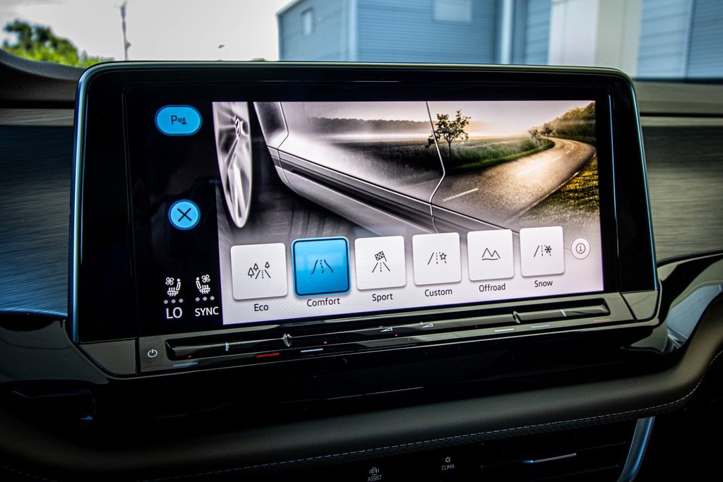 New 2026 Volkswagen Atlas Cross Sport SE image 5