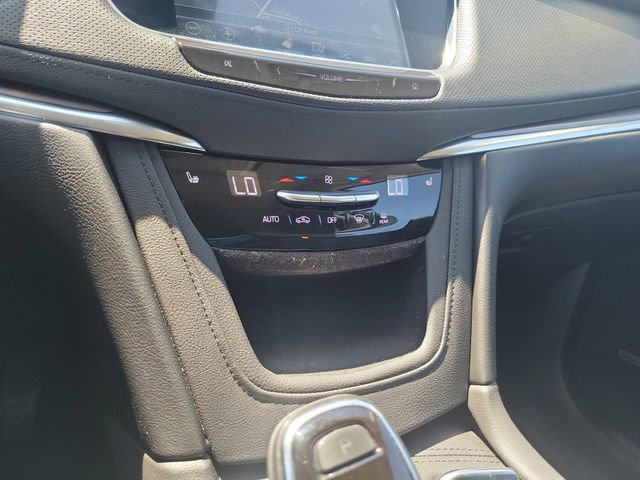 Used 2019 Cadillac XT5 Luxury FWD image 24