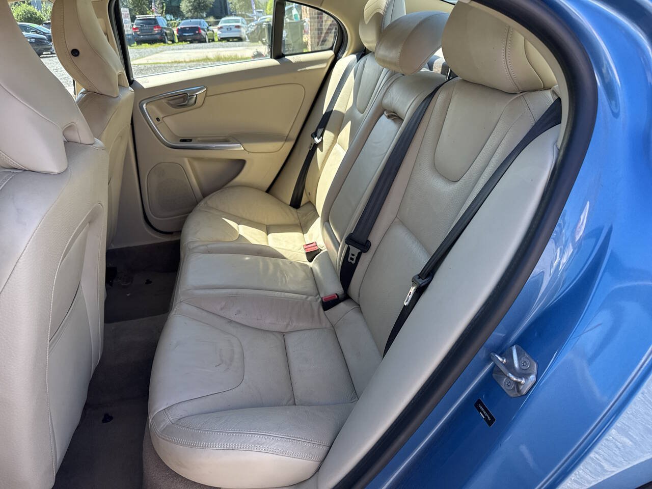 Used 2014 Volvo S60 T5 FWD image 9