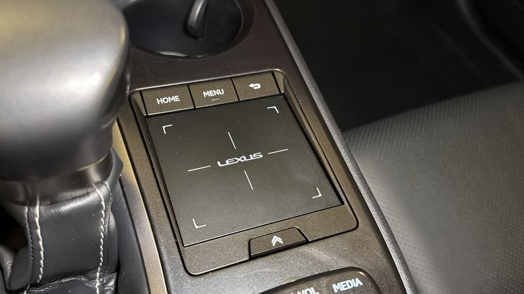 Used 2021 Lexus UX 250h w/ Premium Package AWD/4WD image 30