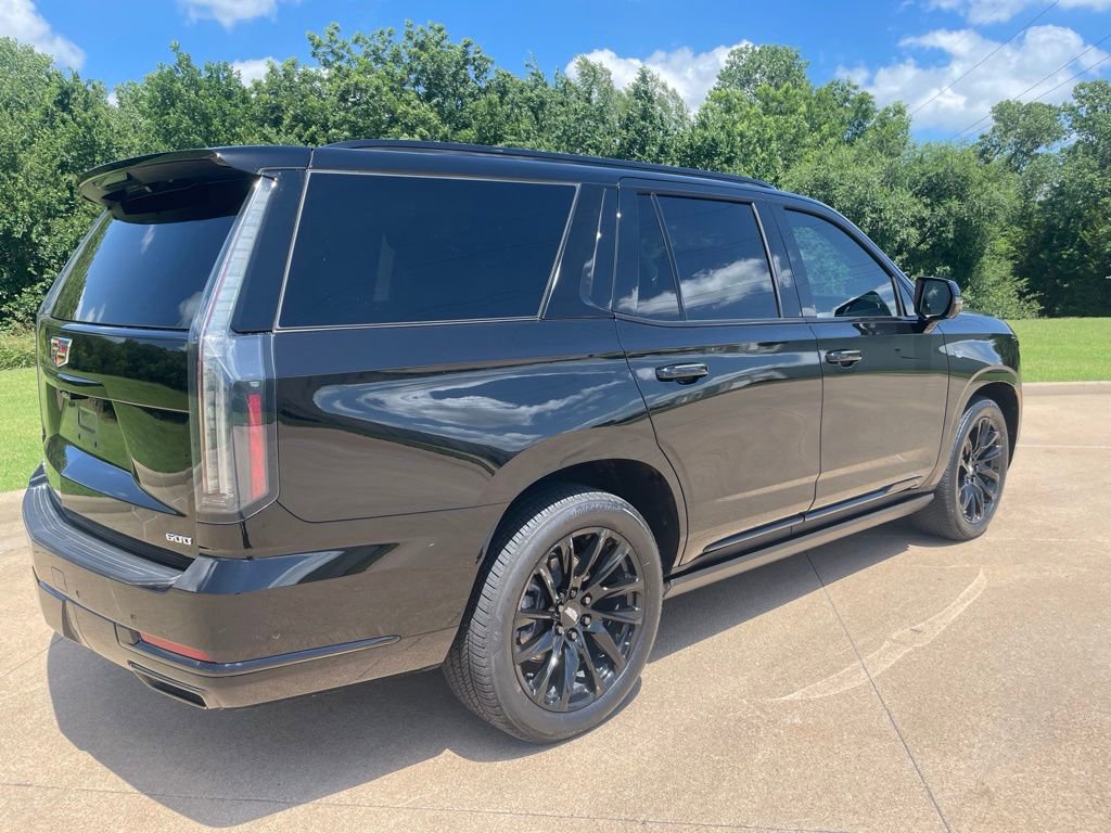 Used 2025 Cadillac Escalade Sport Platinum AWD/4WD image 5