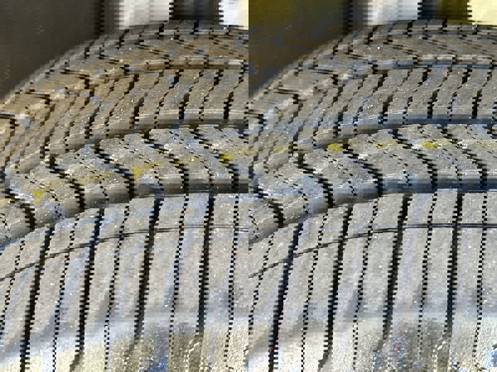 Certified 2025 GMC Acadia Elevation image 12