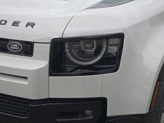 New 2026 Land Rover Defender 110 X-Dynamic SE AWD/4WD image 21