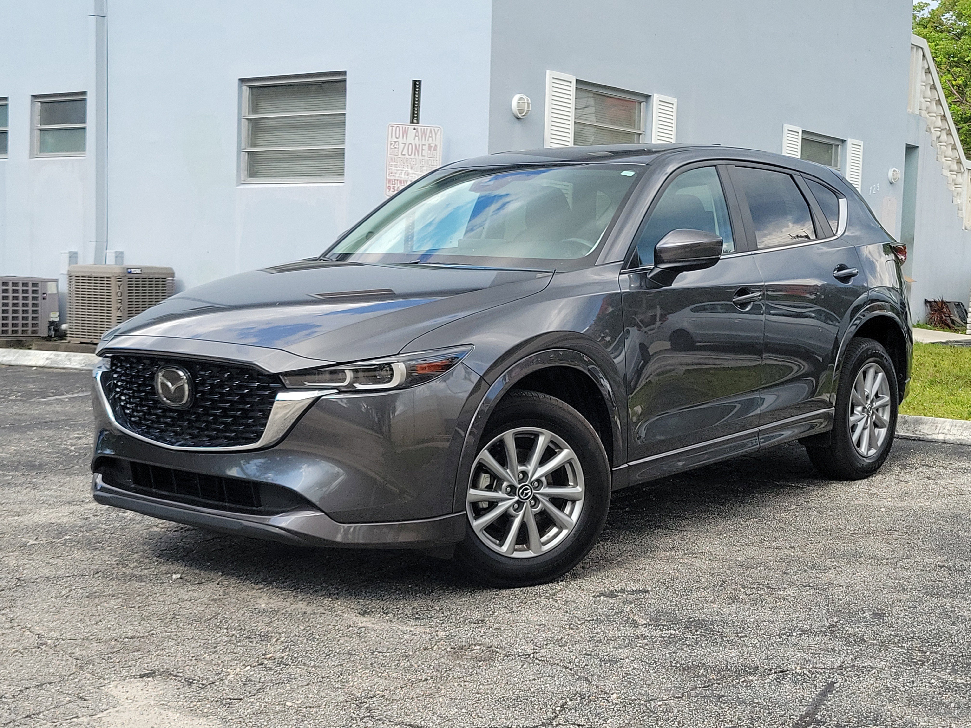 Used 2025 MAZDA CX-5 AWD 2.5 S w/ Preferred Package 360° Tour