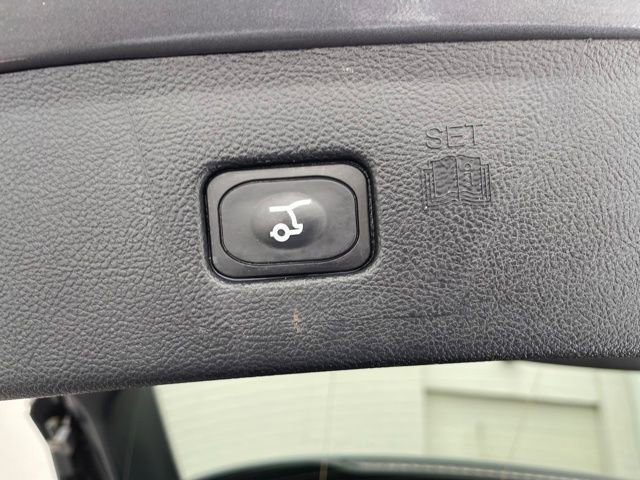 Used 2024 Ford Edge SEL w/ Convenience Package image 30