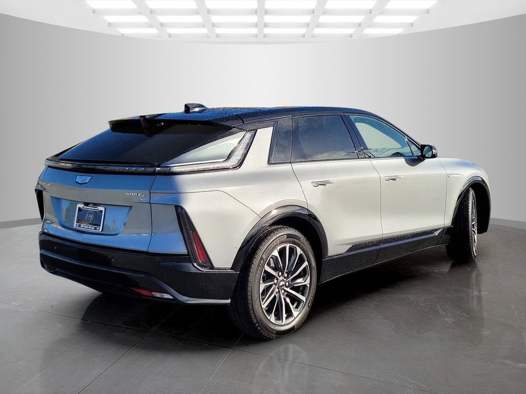 New 2026 Cadillac Lyriq Premium Sport image 5