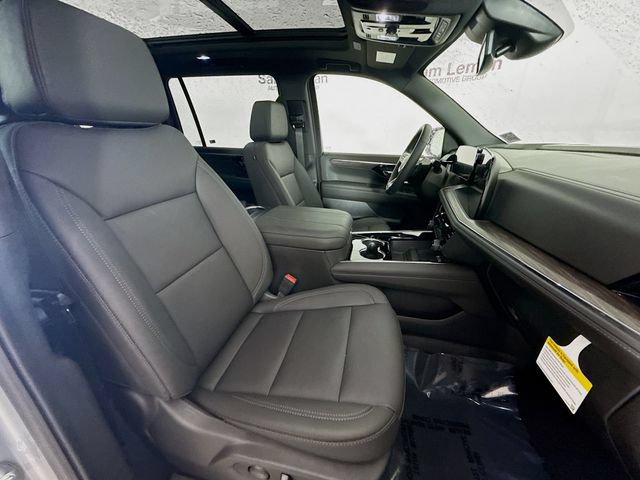 New 2026 Chevrolet Suburban Z71 w/ Comfort Package AWD/4WD image 31