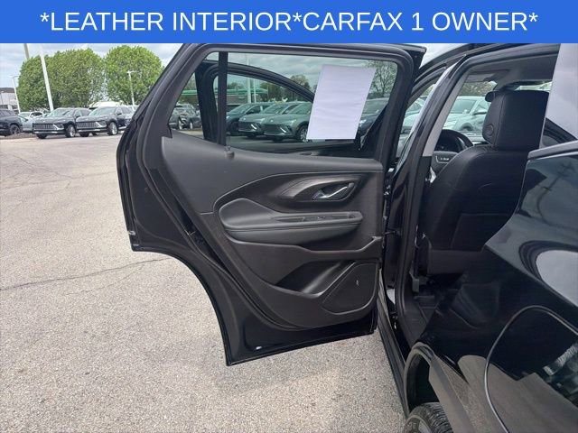 Used 2024 GMC Terrain SLT w/ Elevation Edition FWD image 25