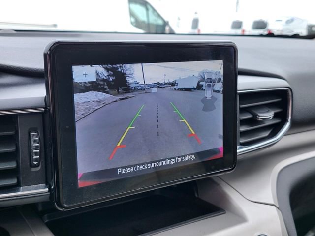 Certified 2022 Ford Explorer XLT w/ Equipment Group 202A image 24